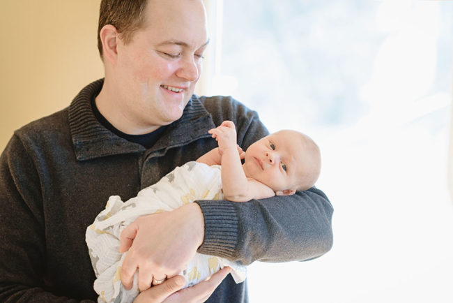 Lifestyle Newborn Portraits in Wrigleyville