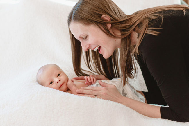 Lifestyle Newborn Portraits in Wrigleyville